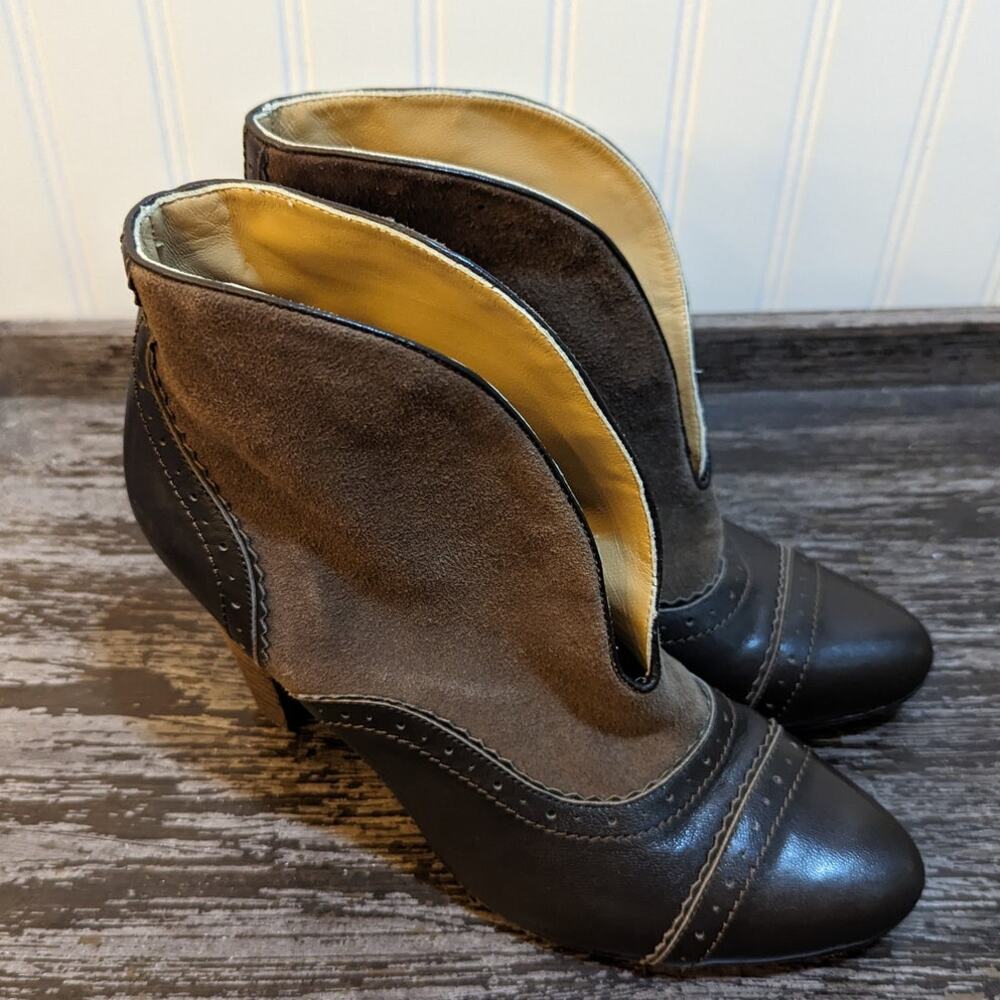 Sundance Women's Hampstead Brown Stacked Heel Wingtip Patten Ankle boot Size 7.5